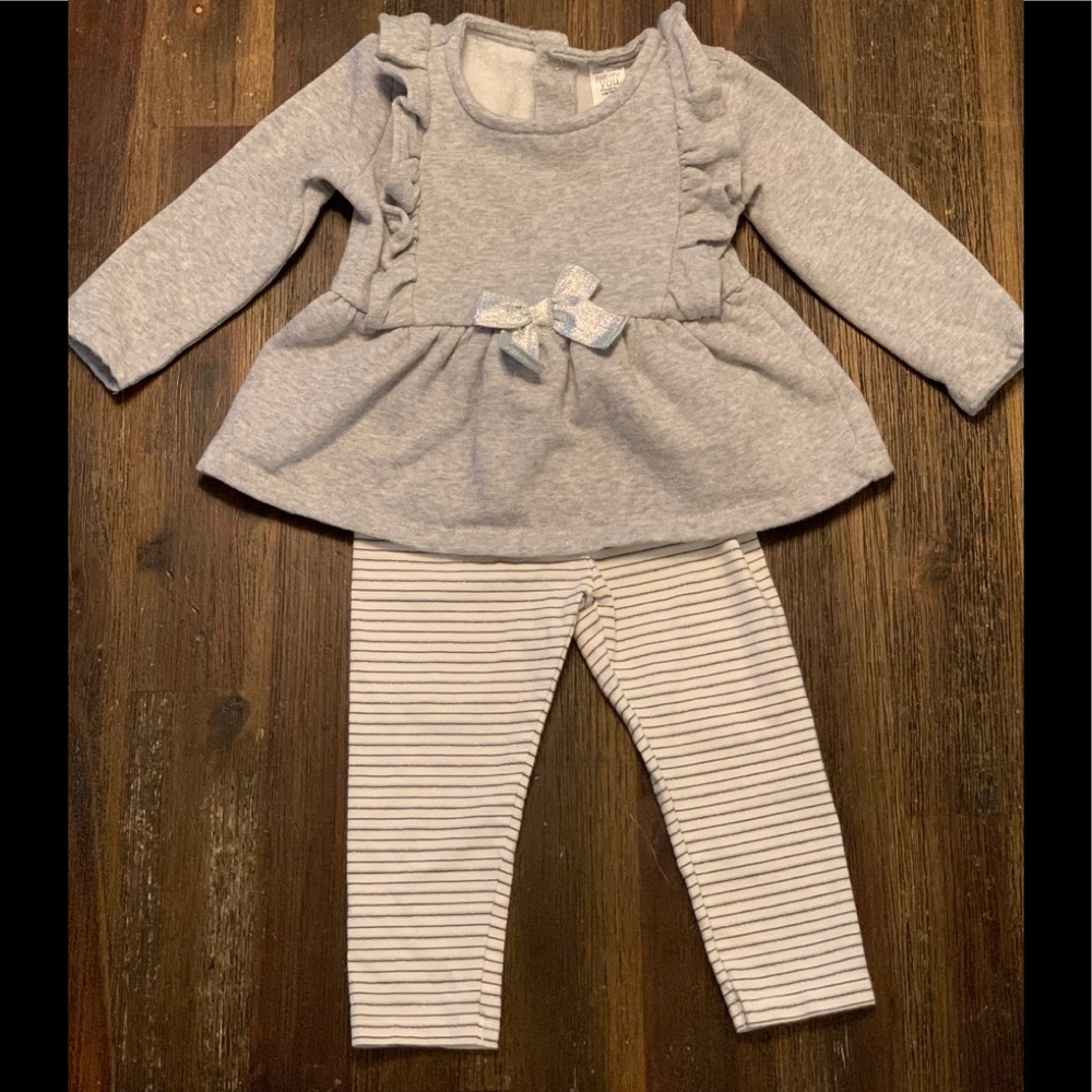 Baby Carter’s Just One You girl’s matching outfit